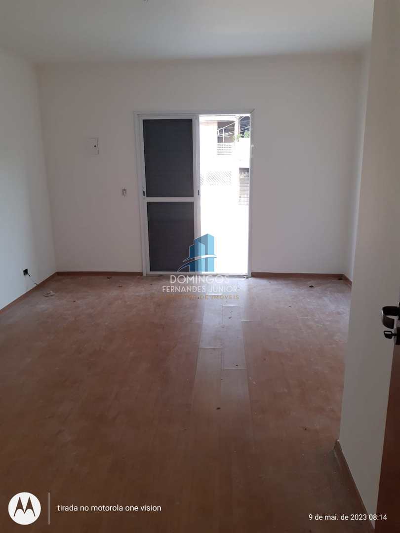 Sobrado à venda com 2 quartos, 140m² - Foto 13