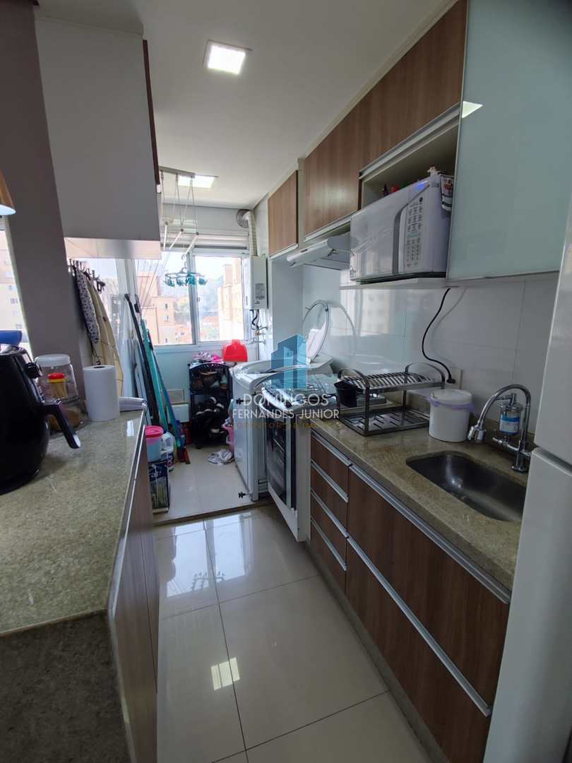 Apartamento à venda com 2 quartos, 48m² - Foto 4