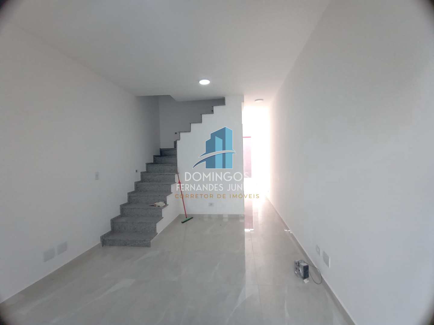 Sobrado à venda com 2 quartos, 67m² - Foto 5