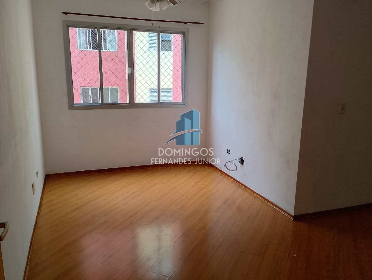 Apartamento para alugar com 2 quartos, 50m² - Foto 4