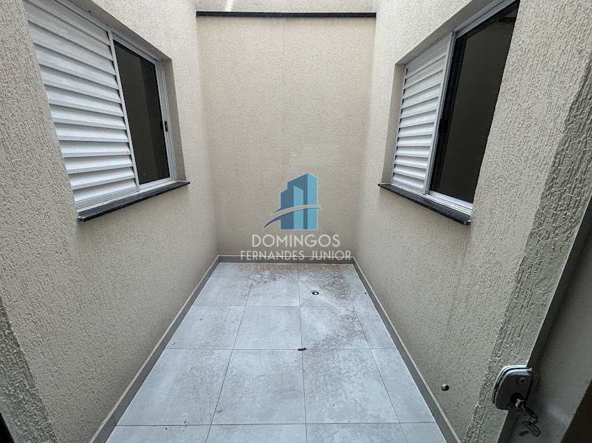 Apartamento à venda com 2 quartos, 40m² - Foto 10