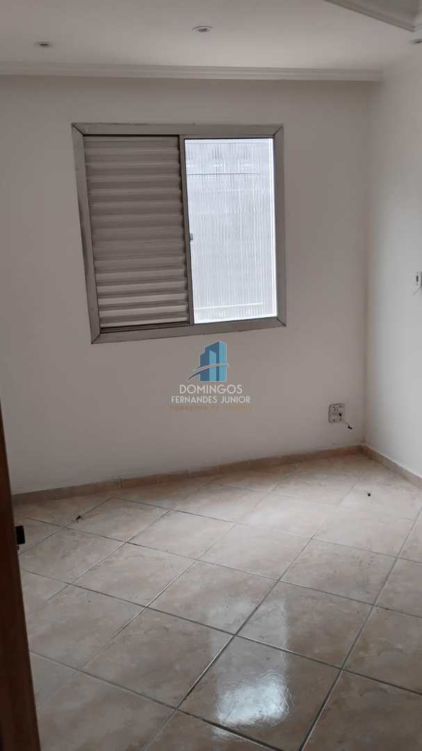 Apartamento à venda com 2 quartos, 45m² - Foto 3