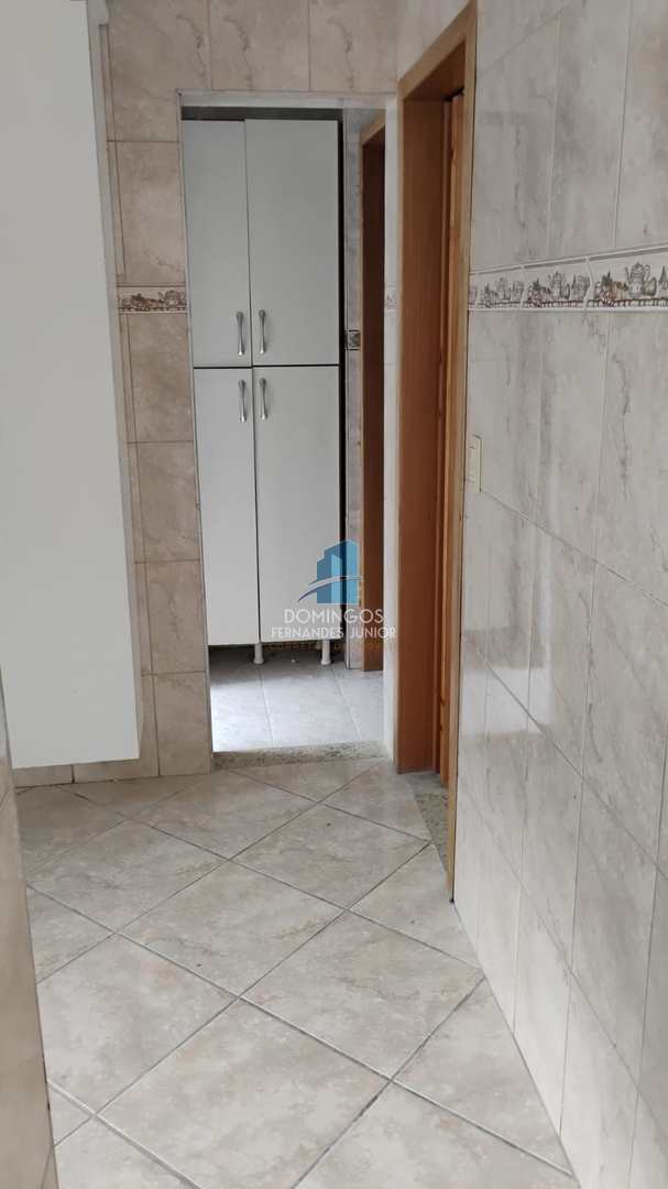 Apartamento à venda com 2 quartos, 45m² - Foto 4