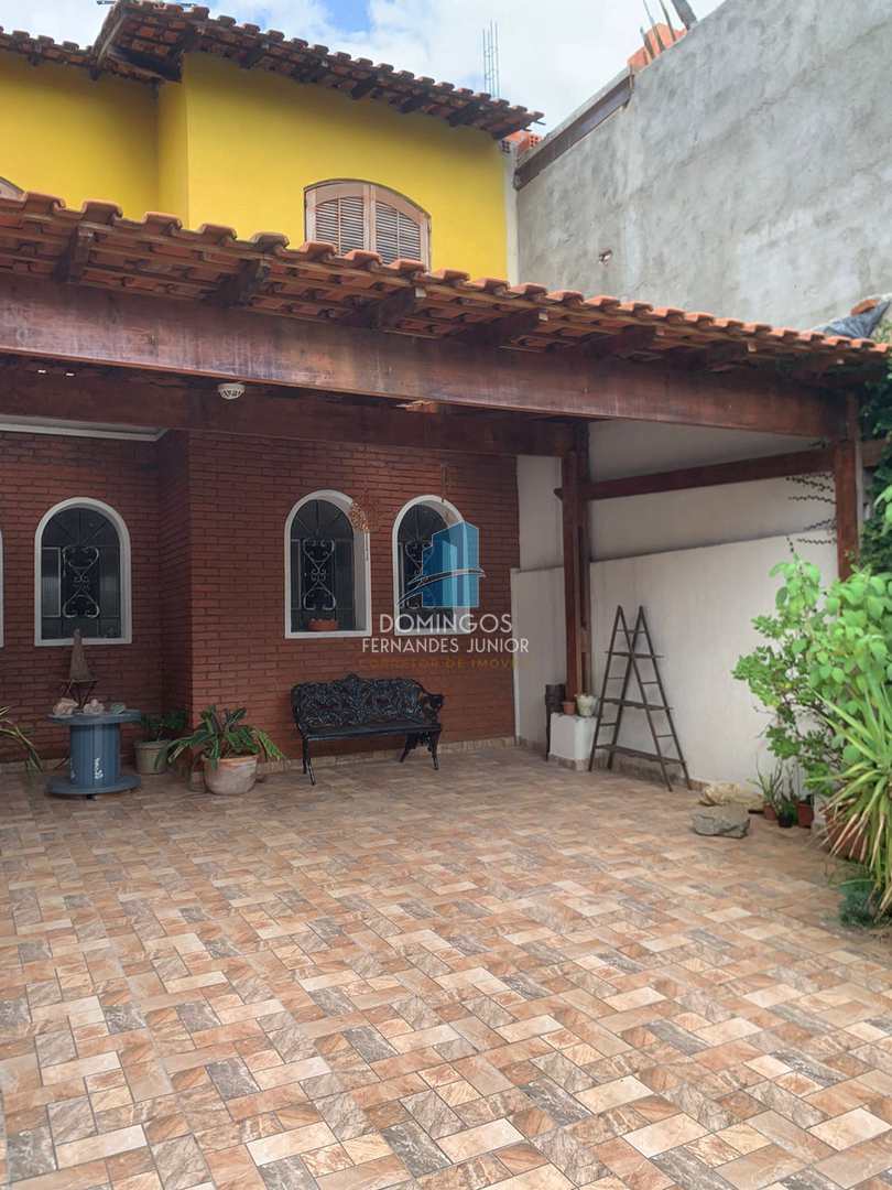 Sobrado à venda com 3 quartos, 100m² - Foto 12