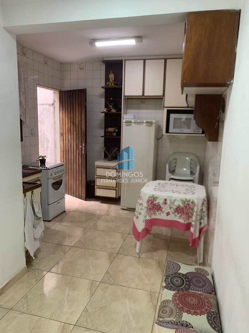 Sobrado à venda com 3 quartos, 100m² - Foto 14