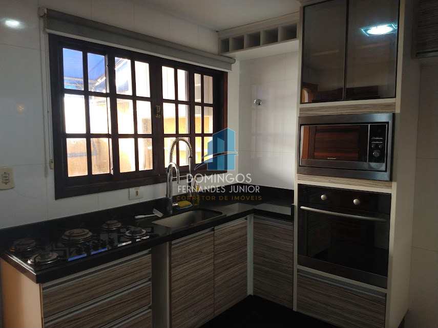 Sobrado à venda com 3 quartos, 172m² - Foto 32