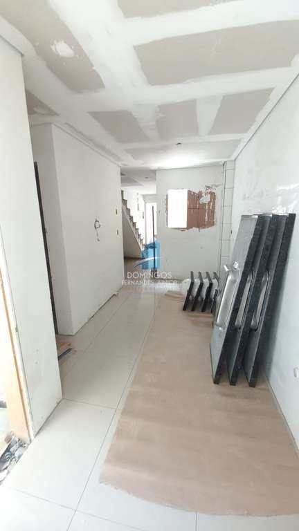 Sobrado à venda com 3 quartos, 80m² - Foto 3