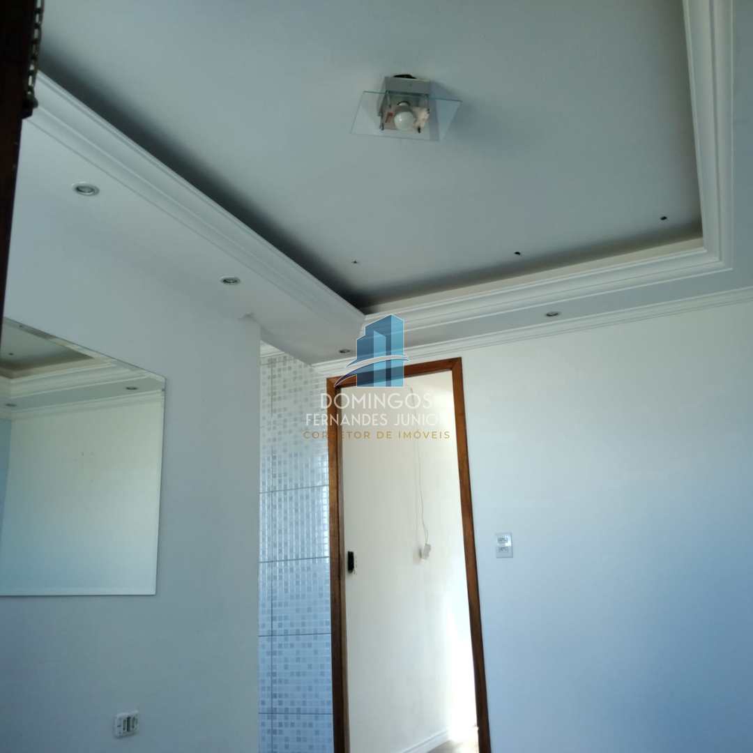 Apartamento à venda com 2 quartos, 45m² - Foto 11