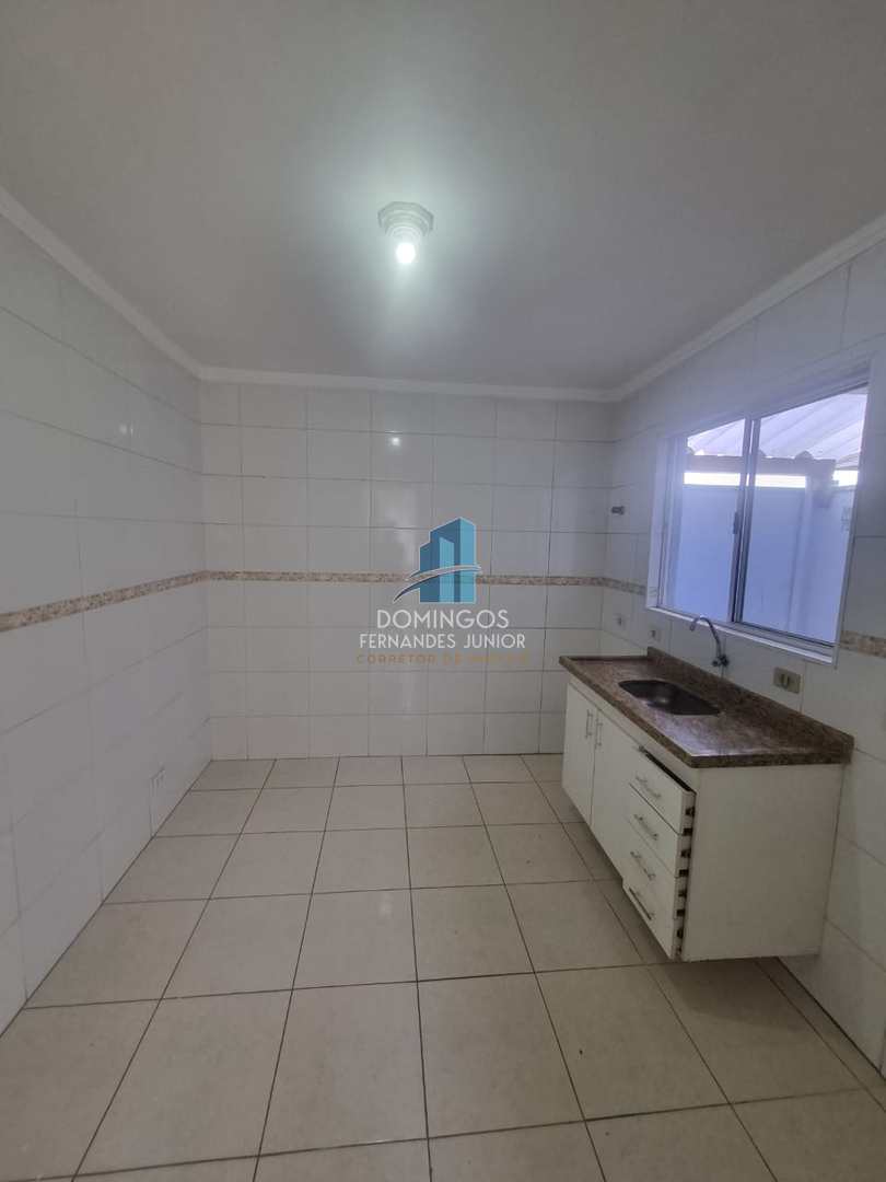 Sobrado à venda com 2 quartos, 70m² - Foto 12