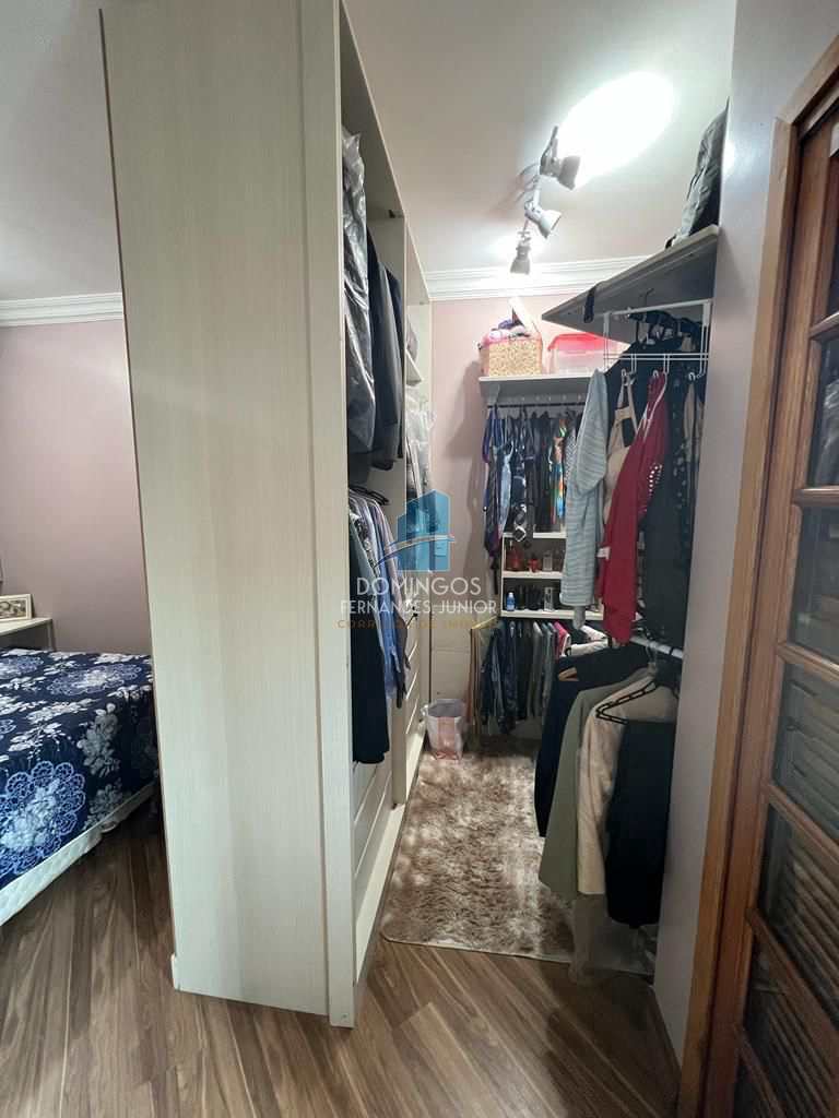 Sobrado à venda com 3 quartos, 220m² - Foto 14