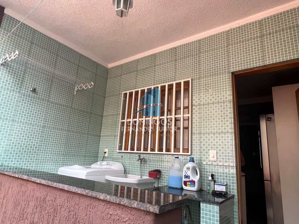 Sobrado à venda com 3 quartos, 220m² - Foto 23