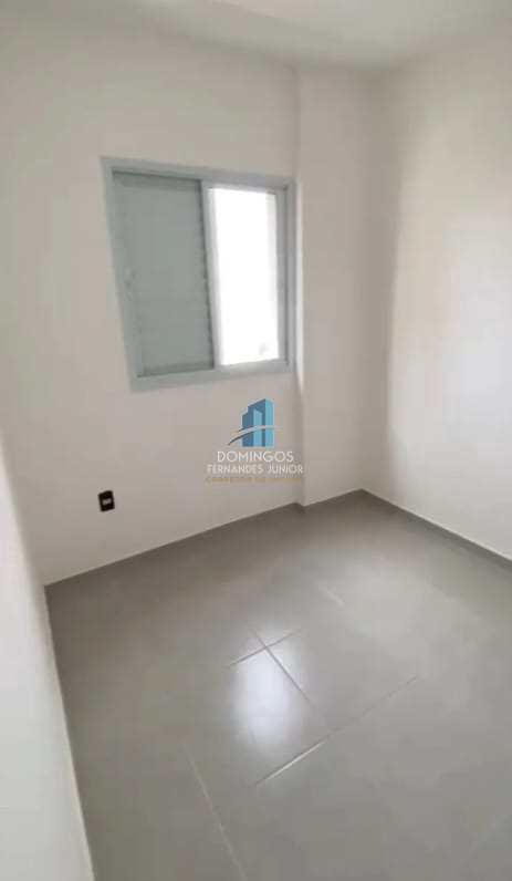 Apartamento à venda com 2 quartos, 40m² - Foto 15