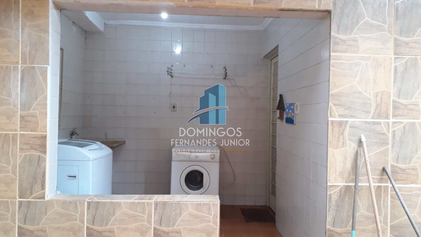 Sobrado à venda com 3 quartos, 200m² - Foto 18