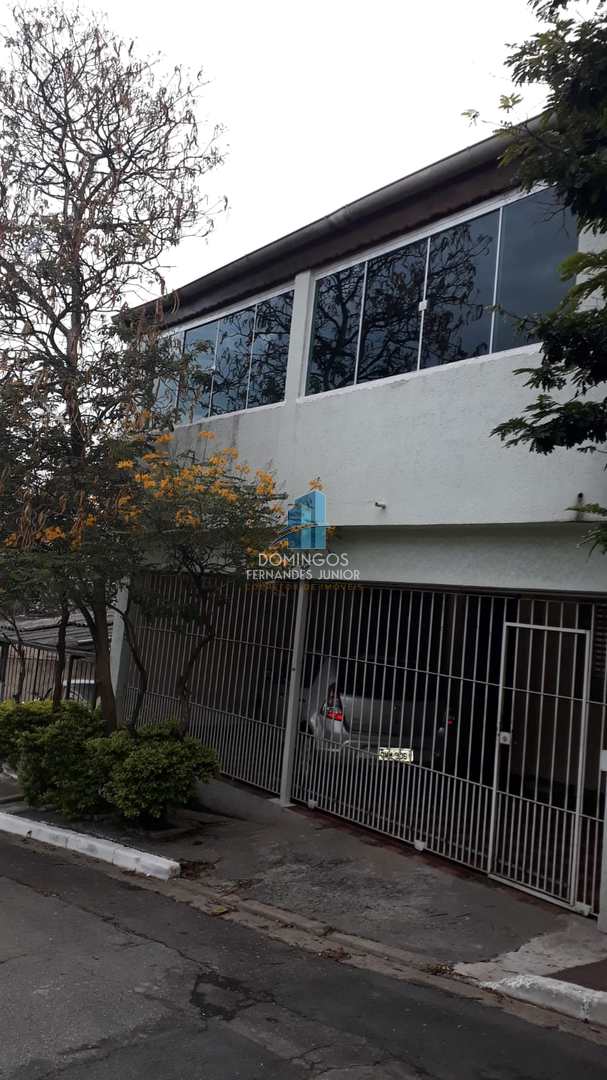 Sobrado à venda com 3 quartos, 200m² - Foto 22