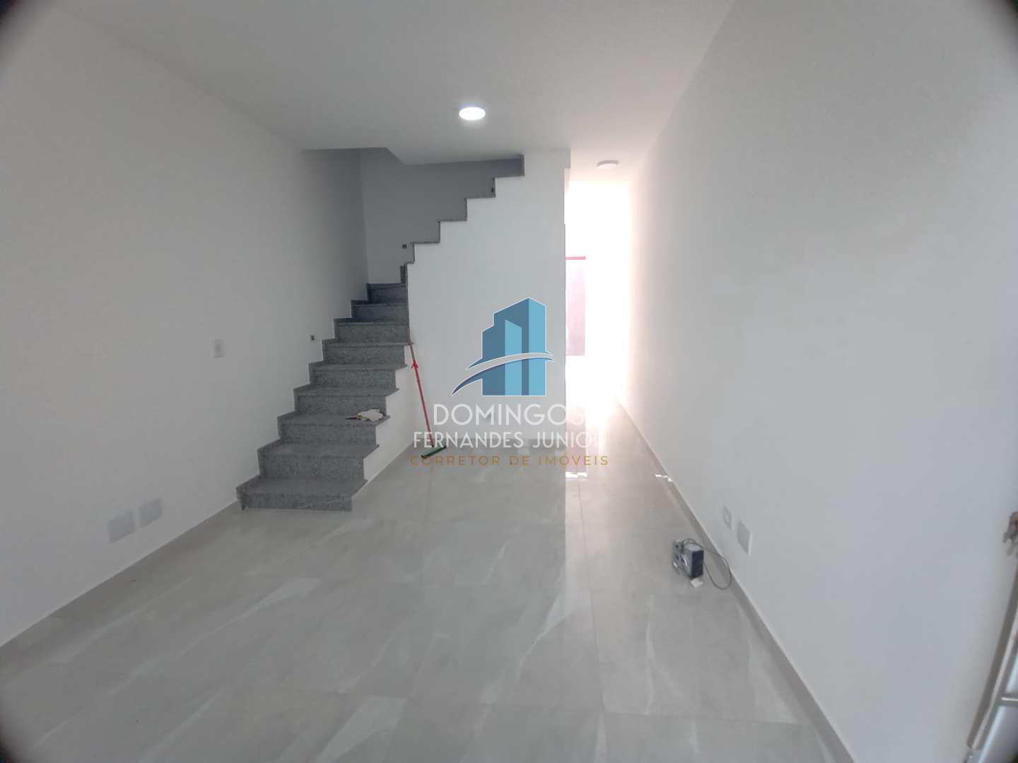 Sobrado à venda com 2 quartos, 67m² - Foto 9