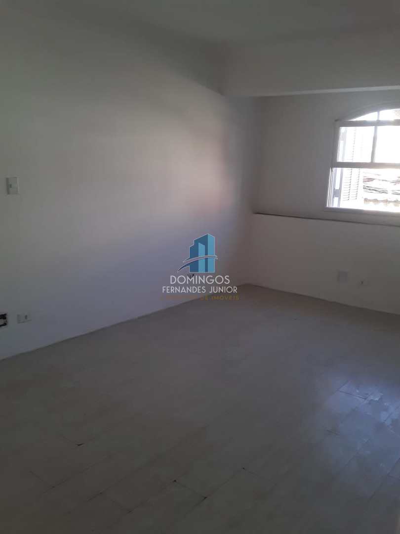 Sobrado à venda com 3 quartos, 140m² - Foto 13