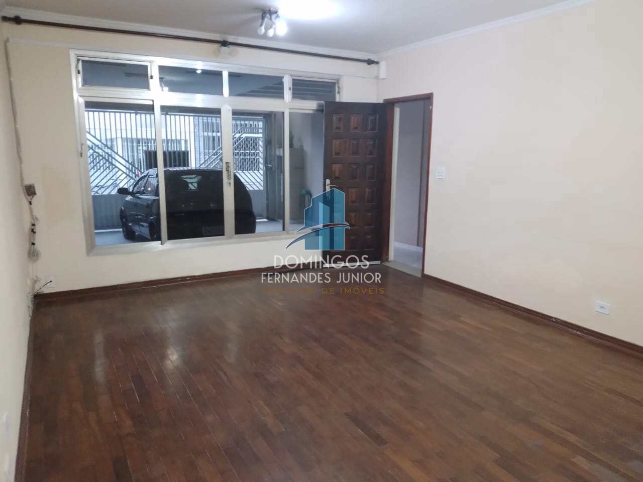 Sobrado à venda com 4 quartos, 136m² - Foto 2