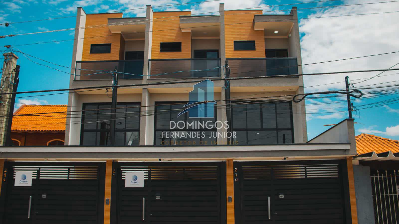 Sobrado à venda com 3 quartos, 158m² - Foto 1