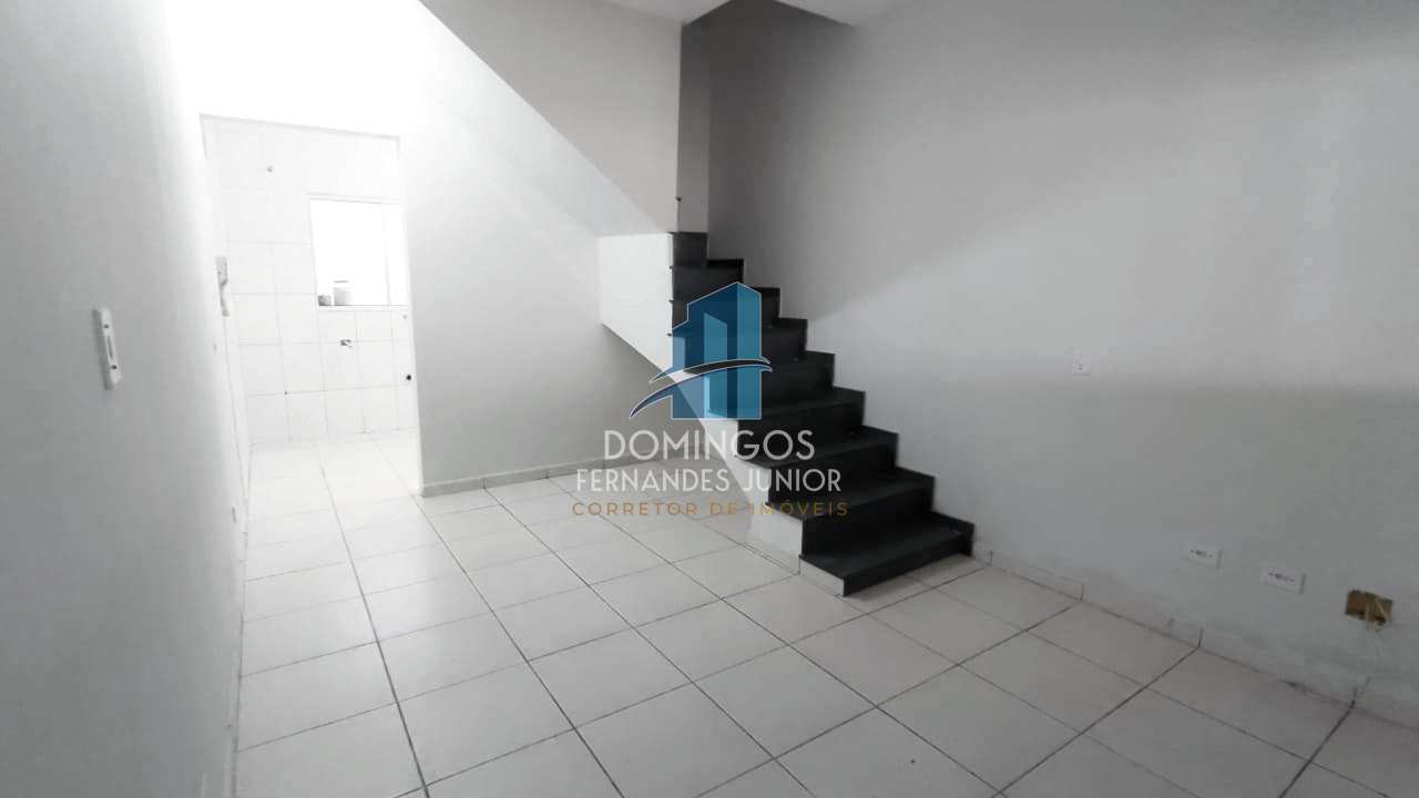 Sobrado à venda com 2 quartos, 62m² - Foto 3