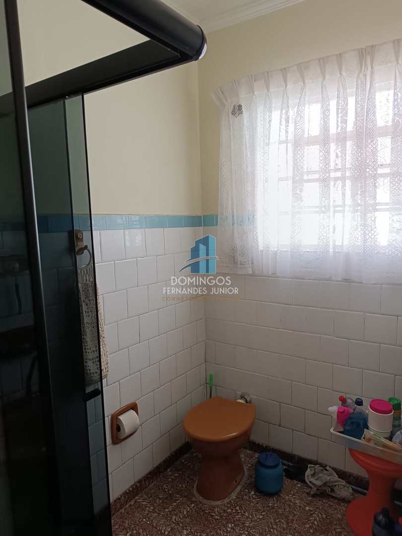 Casa à venda com 2 quartos, 90m² - Foto 18