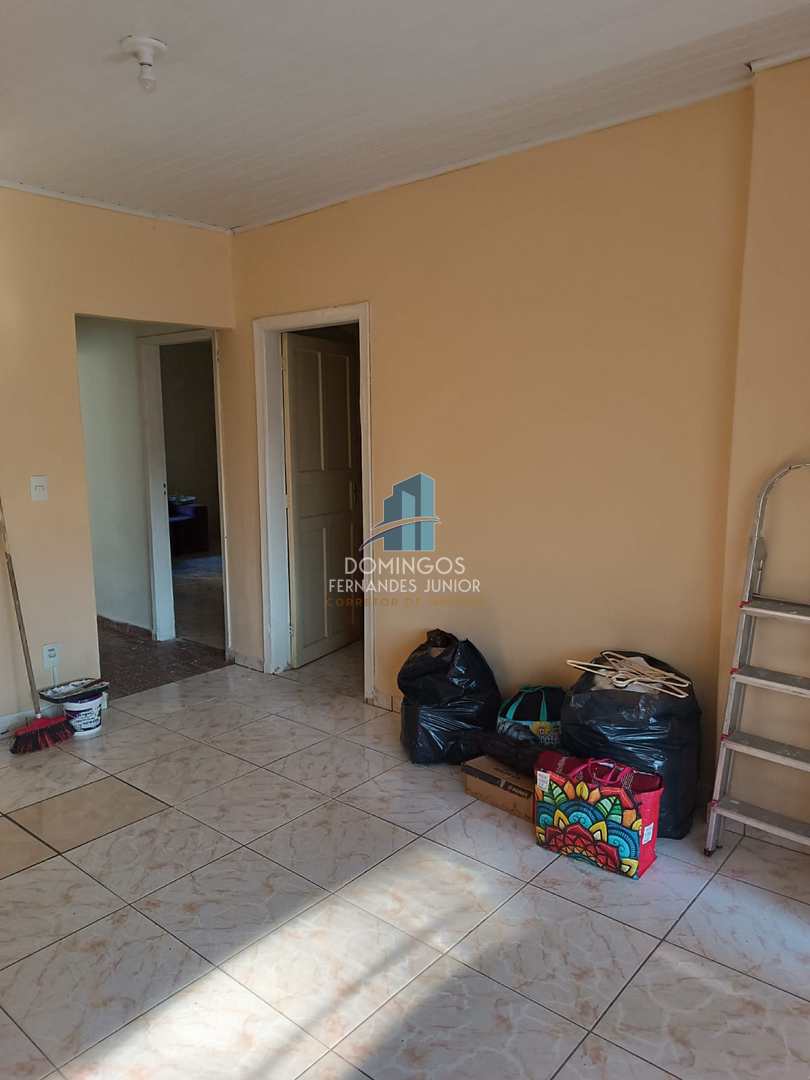 Casa à venda com 2 quartos, 90m² - Foto 15