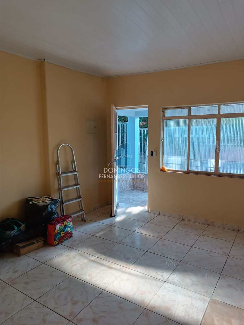 Casa à venda com 2 quartos, 90m² - Foto 6