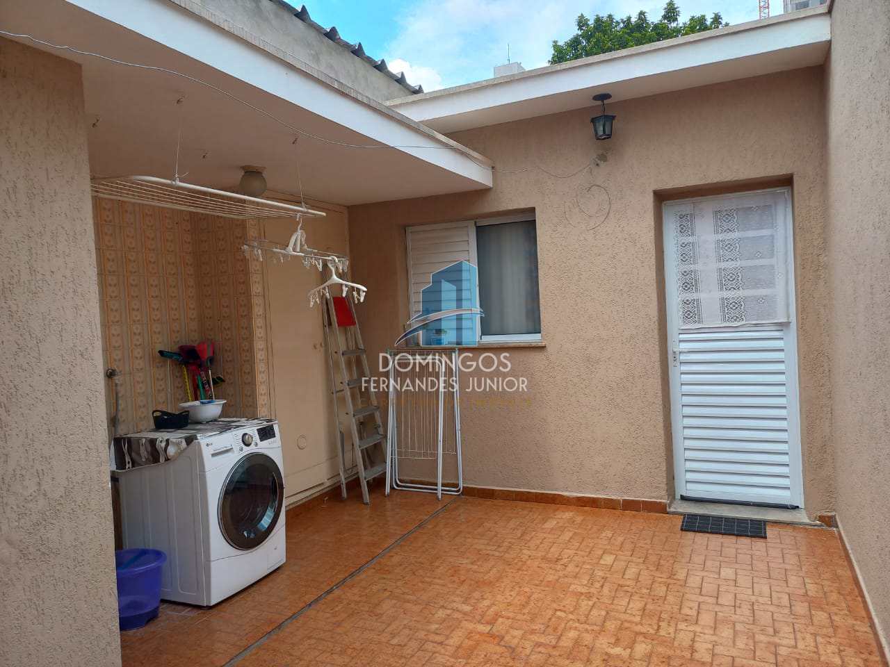 Casa à venda com 2 quartos, 100m² - Foto 23