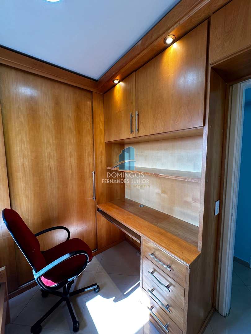 Apartamento à venda com 3 quartos, 60m² - Foto 13