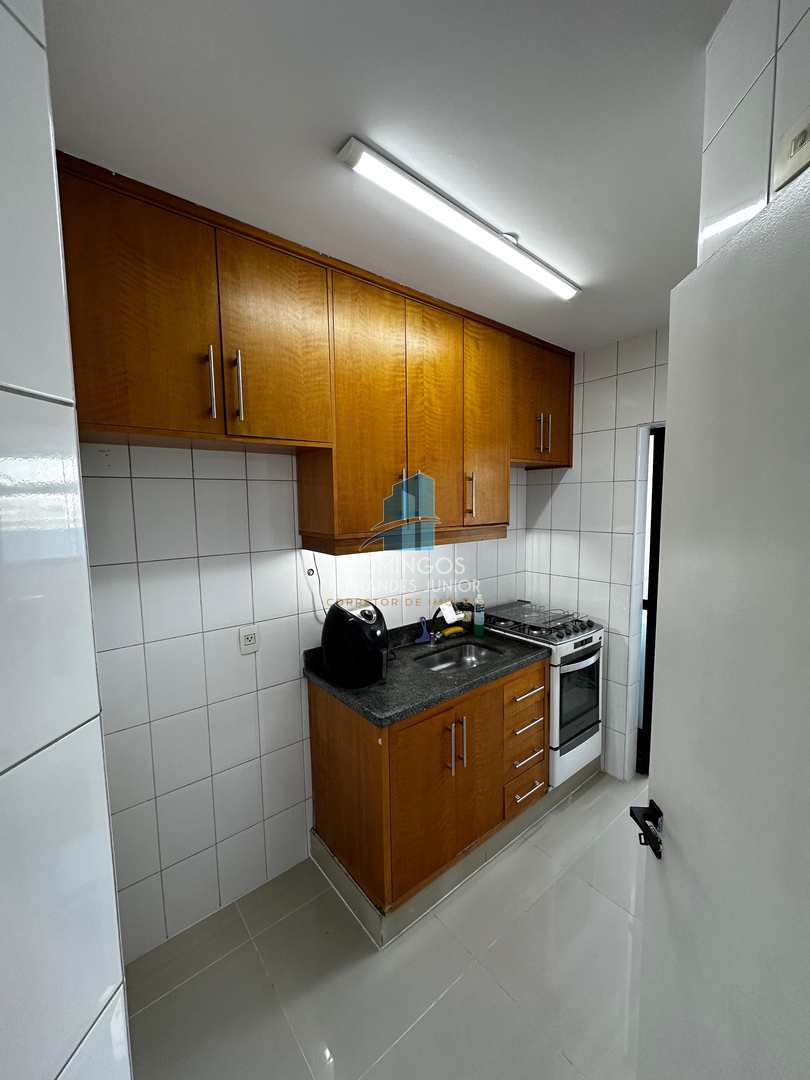 Apartamento à venda com 3 quartos, 60m² - Foto 17