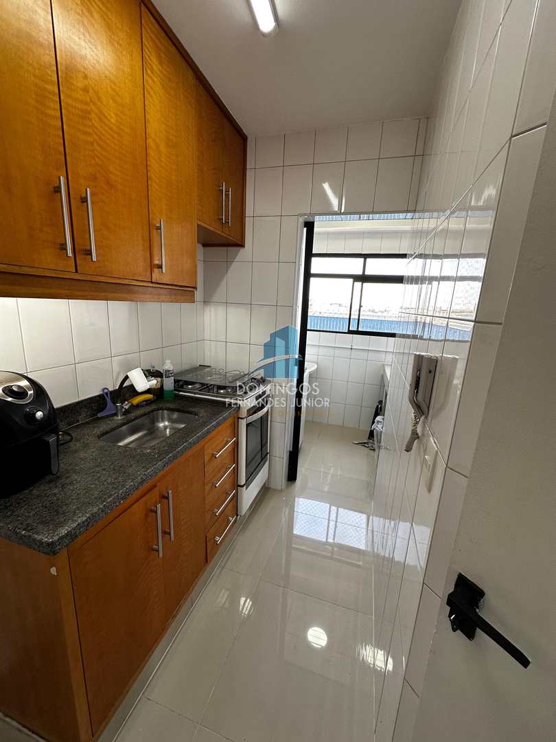 Apartamento à venda com 3 quartos, 60m² - Foto 16