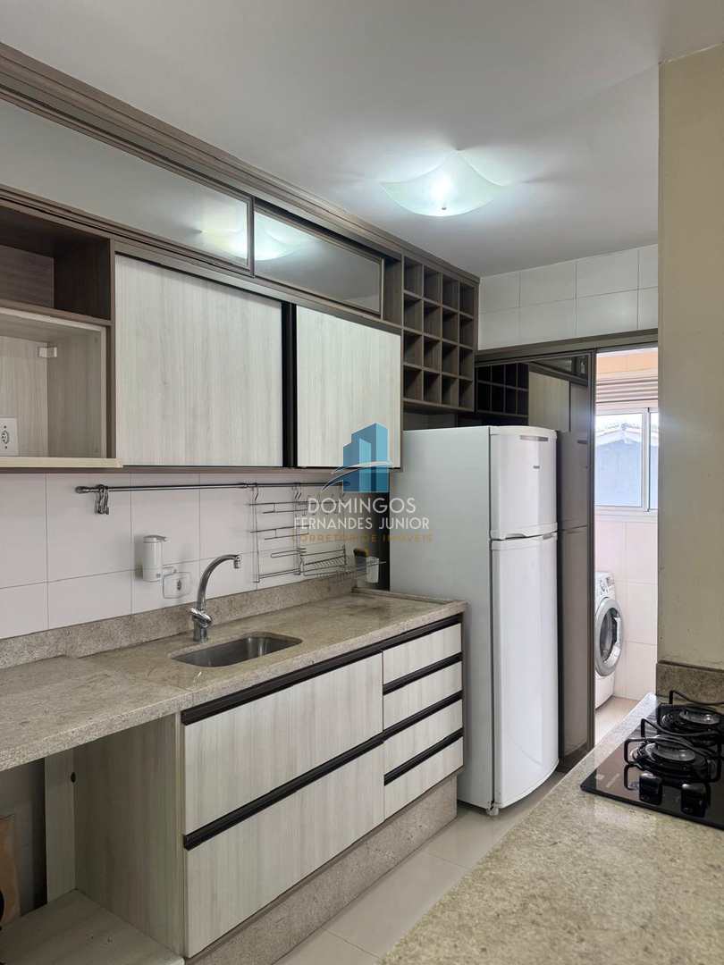 Apartamento à venda com 2 quartos, 49m² - Foto 3