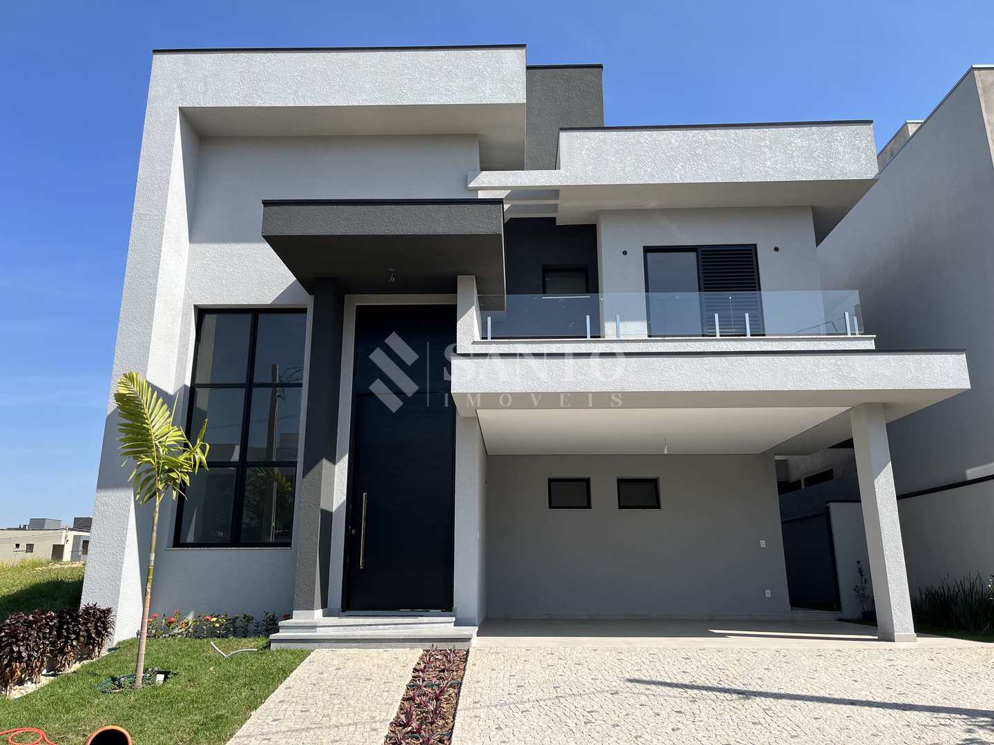 Casa de Condomínio à venda com 4 quartos, 303m² - Foto 1