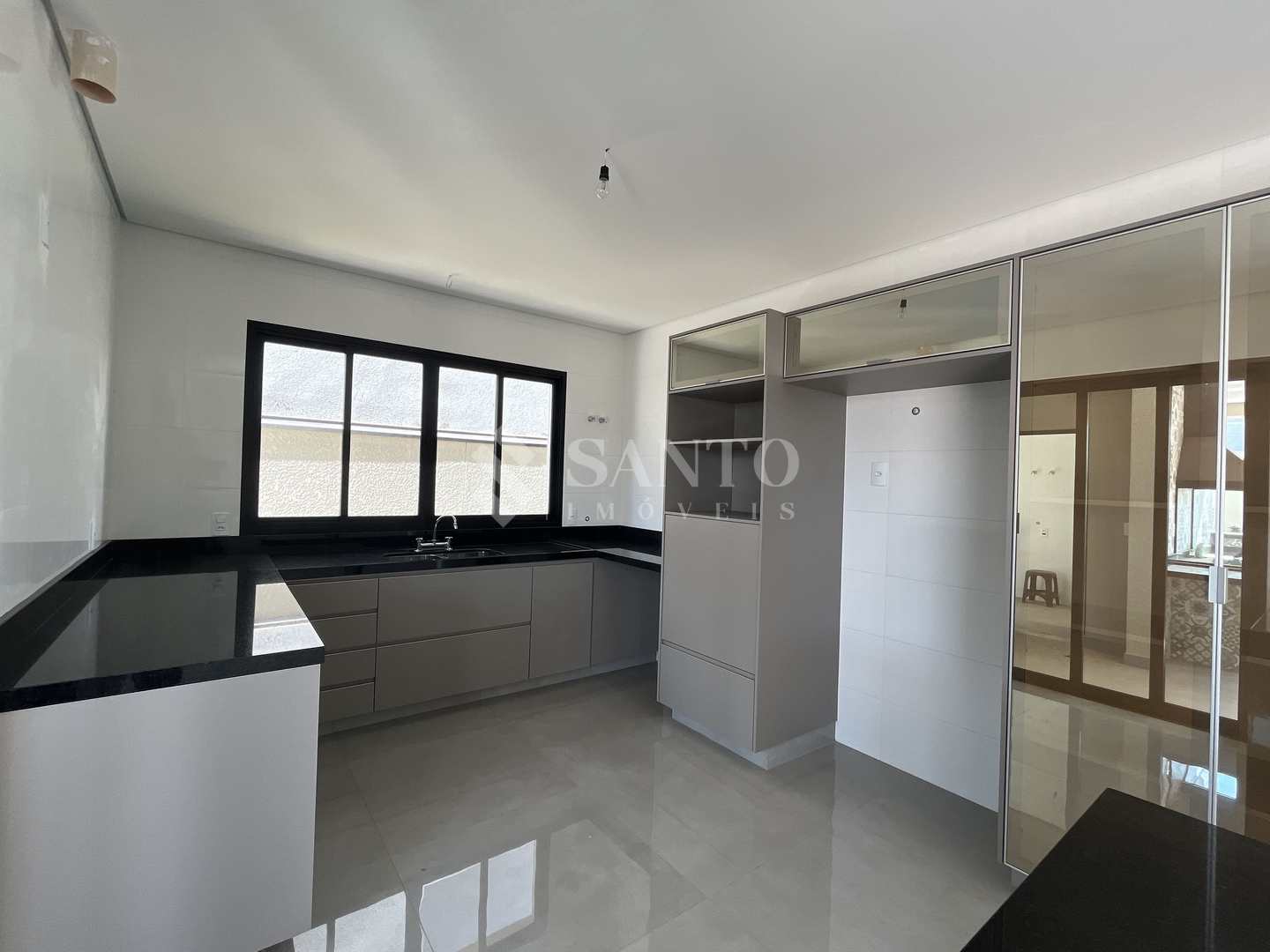 Casa de Condomínio à venda com 3 quartos, 280m² - Foto 9