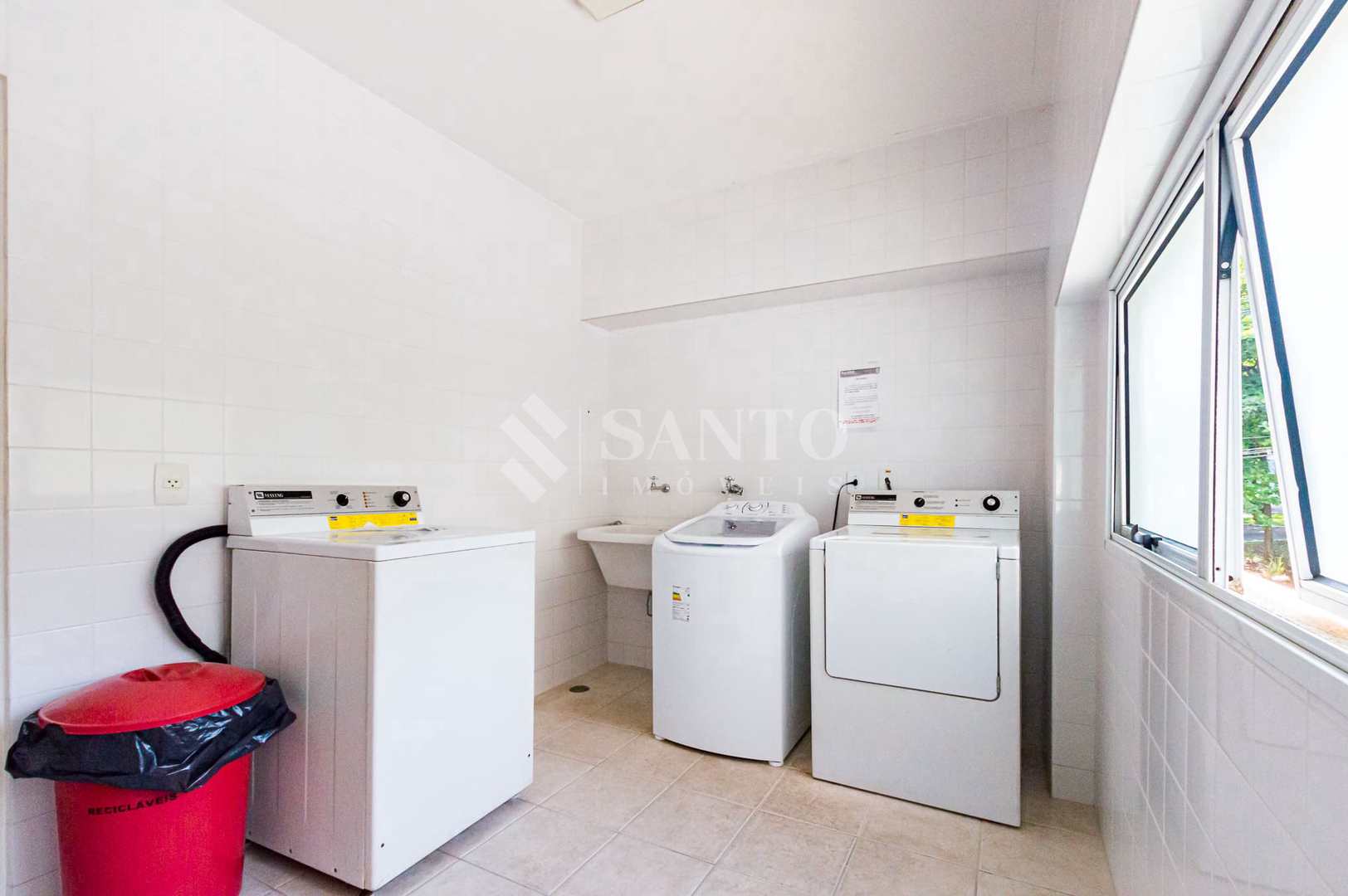 Apartamento à venda com 1 quarto, 48m² - Foto 32