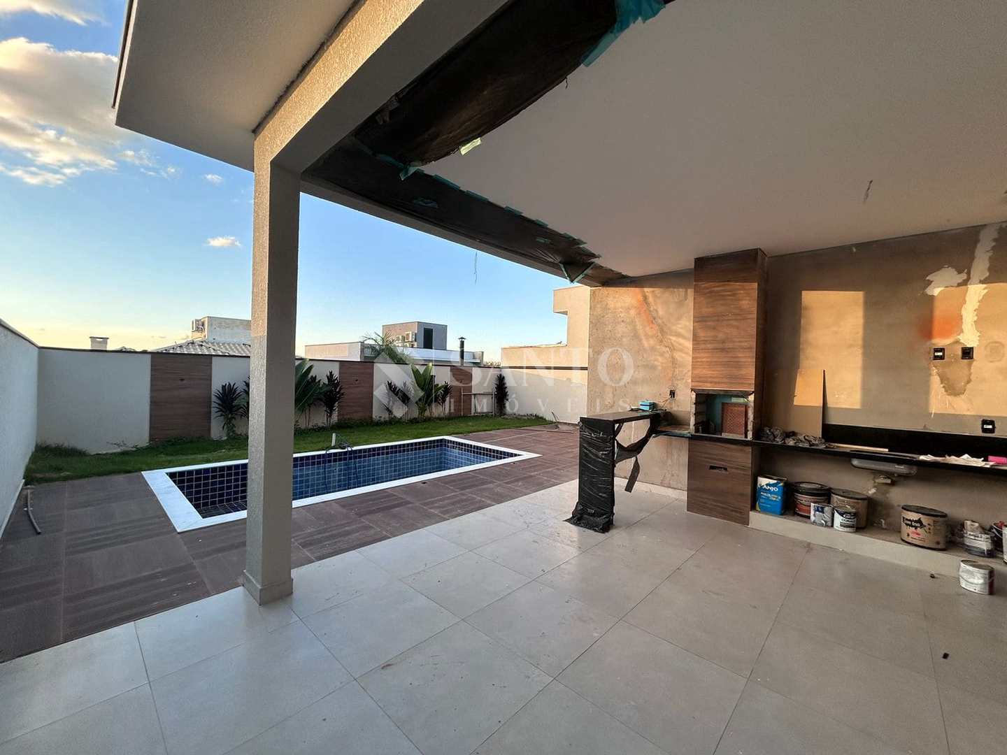 Casa de Condomínio à venda com 3 quartos, 258m² - Foto 3