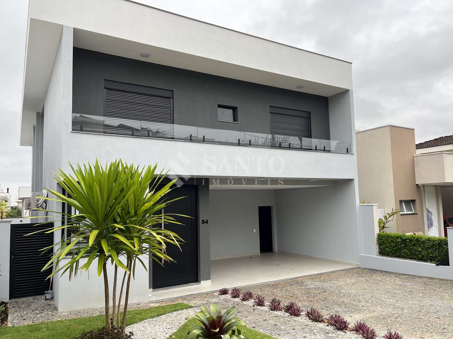 Casa de Condomínio à venda com 4 quartos, 360m² - Foto 3