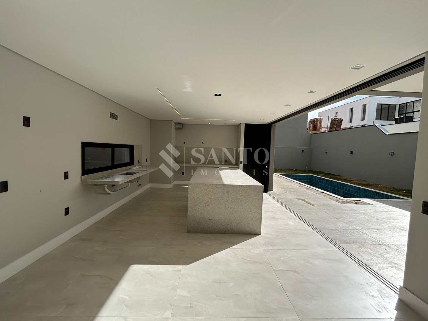 Casa de Condomínio à venda com 3 quartos, 320m² - Foto 3