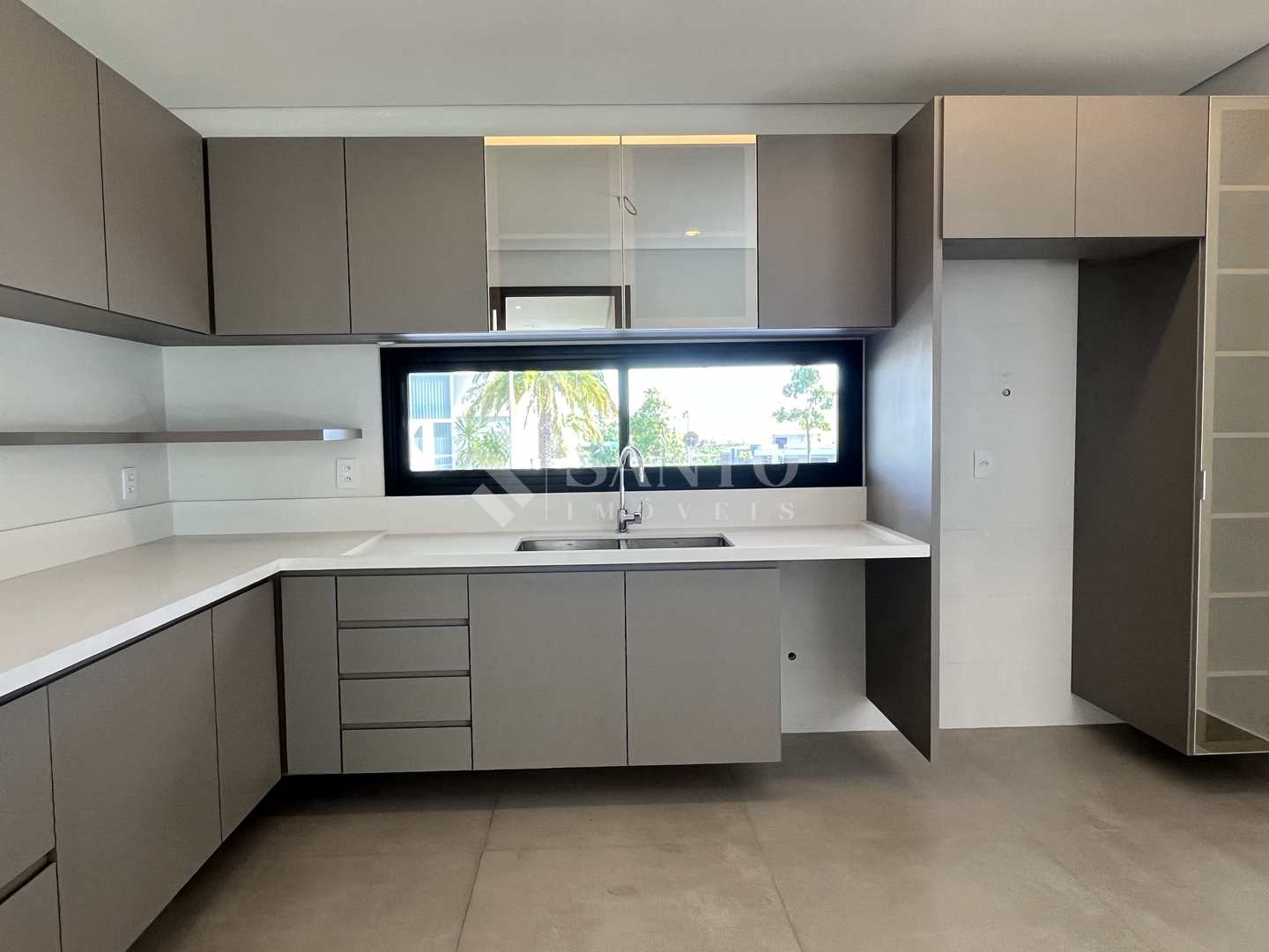 Casa de Condomínio à venda com 4 quartos, 360m² - Foto 11