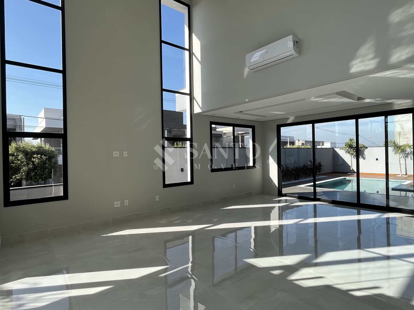 Casa de Condomínio à venda com 3 quartos, 326m² - Foto 5