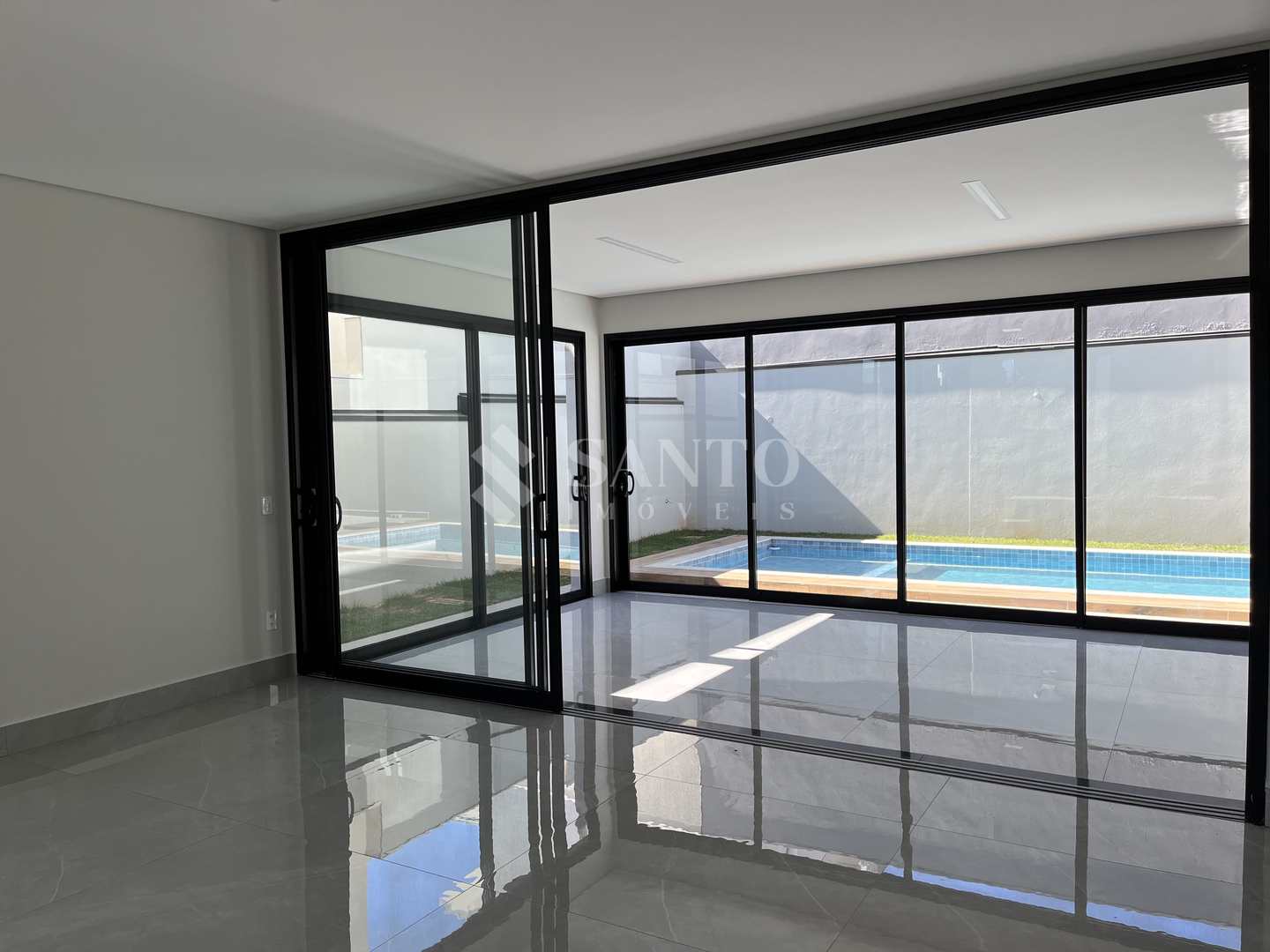 Casa de Condomínio à venda com 4 quartos, 420m² - Foto 8