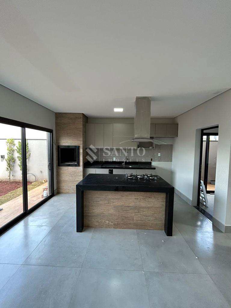 Casa de Condomínio à venda com 3 quartos, 151m² - Foto 2