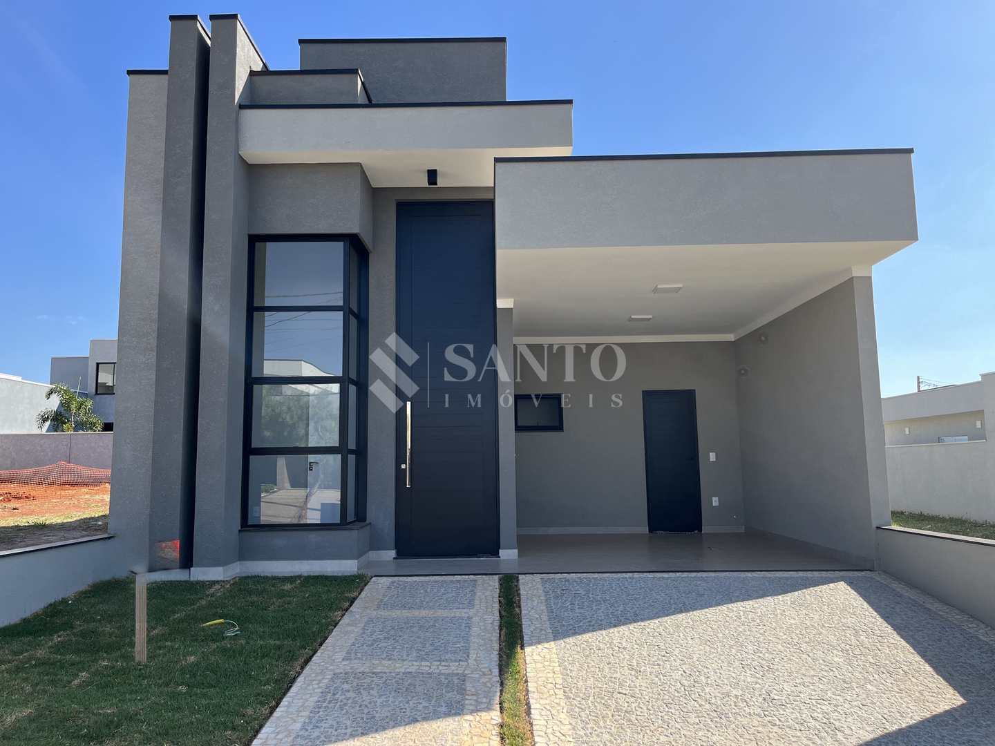 Casa de Condomínio à venda com 3 quartos, 140m² - Foto 1