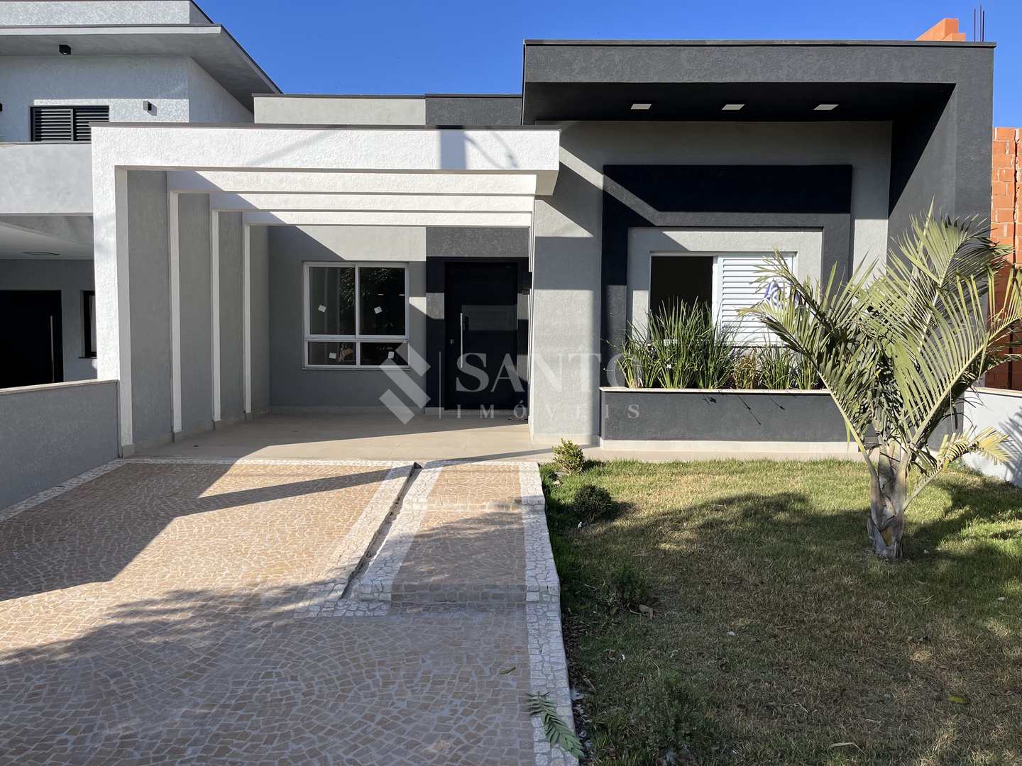 Casa de Condomínio à venda com 3 quartos, 130m² - Foto 1