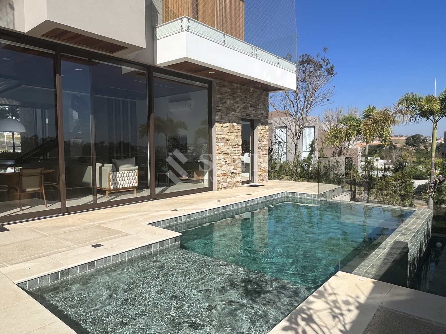 Casa de Condomínio à venda com 4 quartos, 450m² - Foto 7