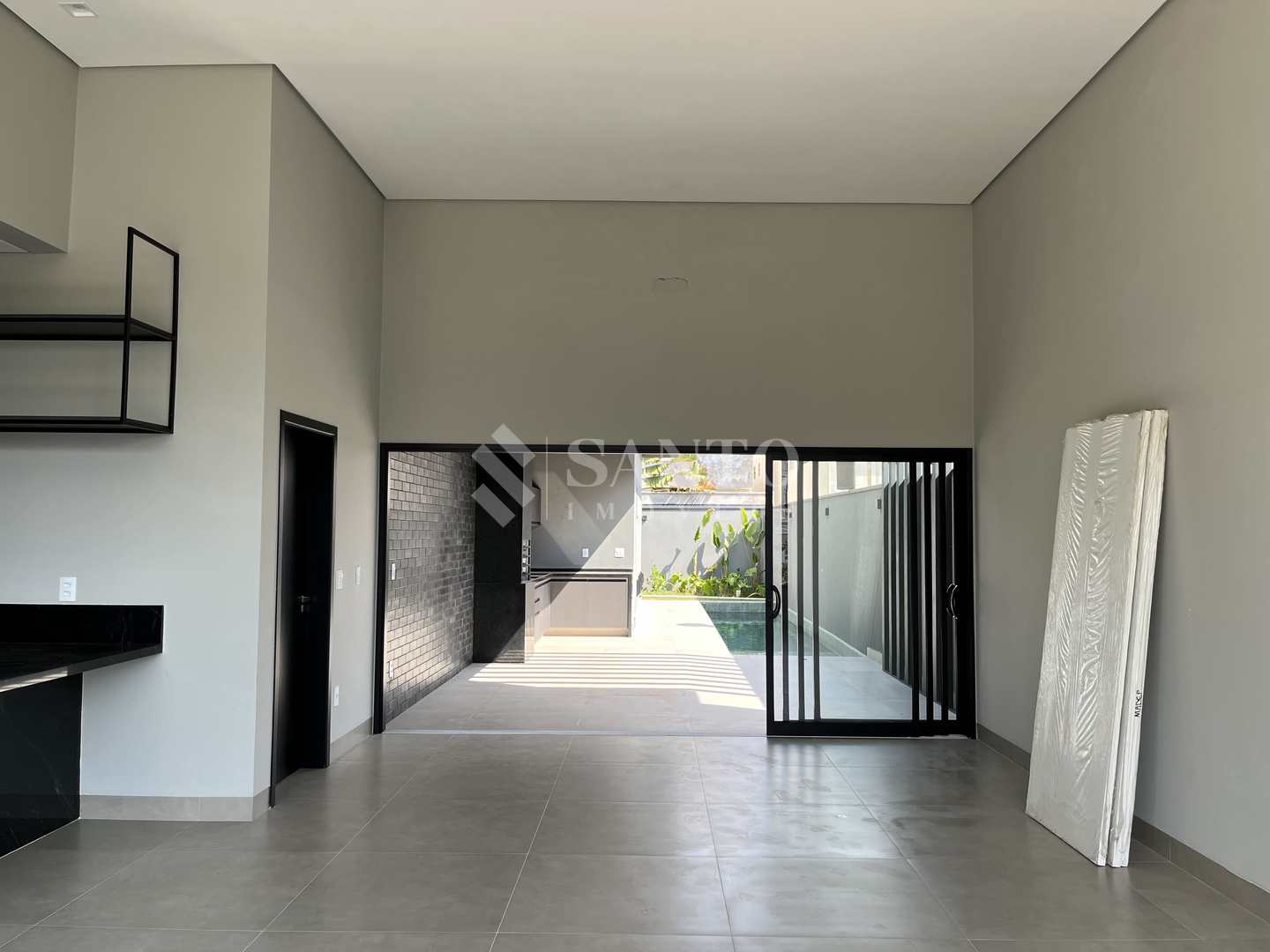 Casa de Condomínio à venda com 3 quartos, 282m² - Foto 4