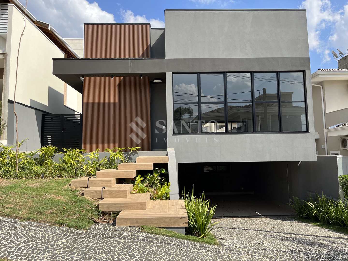 Casa de Condomínio à venda com 3 quartos, 282m² - Foto 2