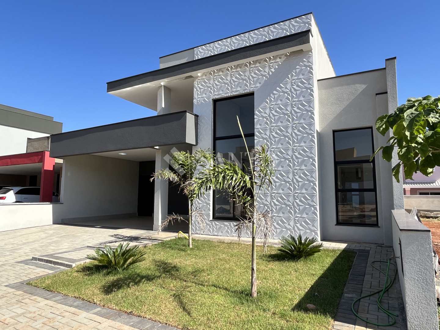 Casa de Condomínio à venda com 3 quartos, 188m² - Foto 3