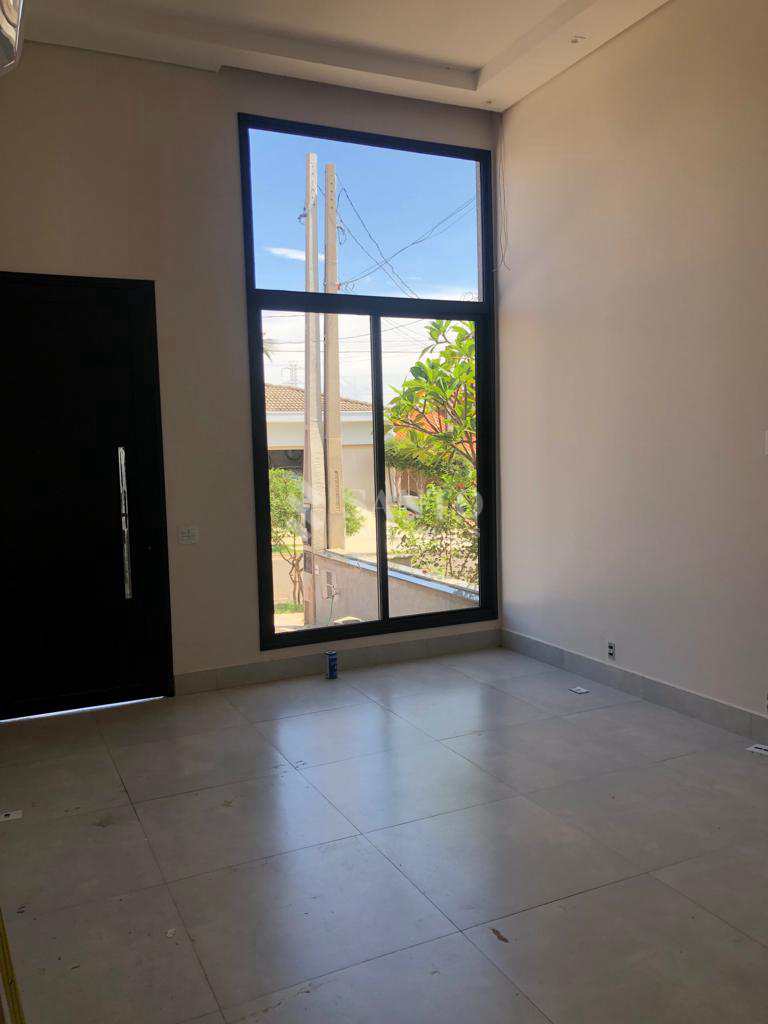 Casa de Condomínio à venda com 3 quartos, 192m² - Foto 2