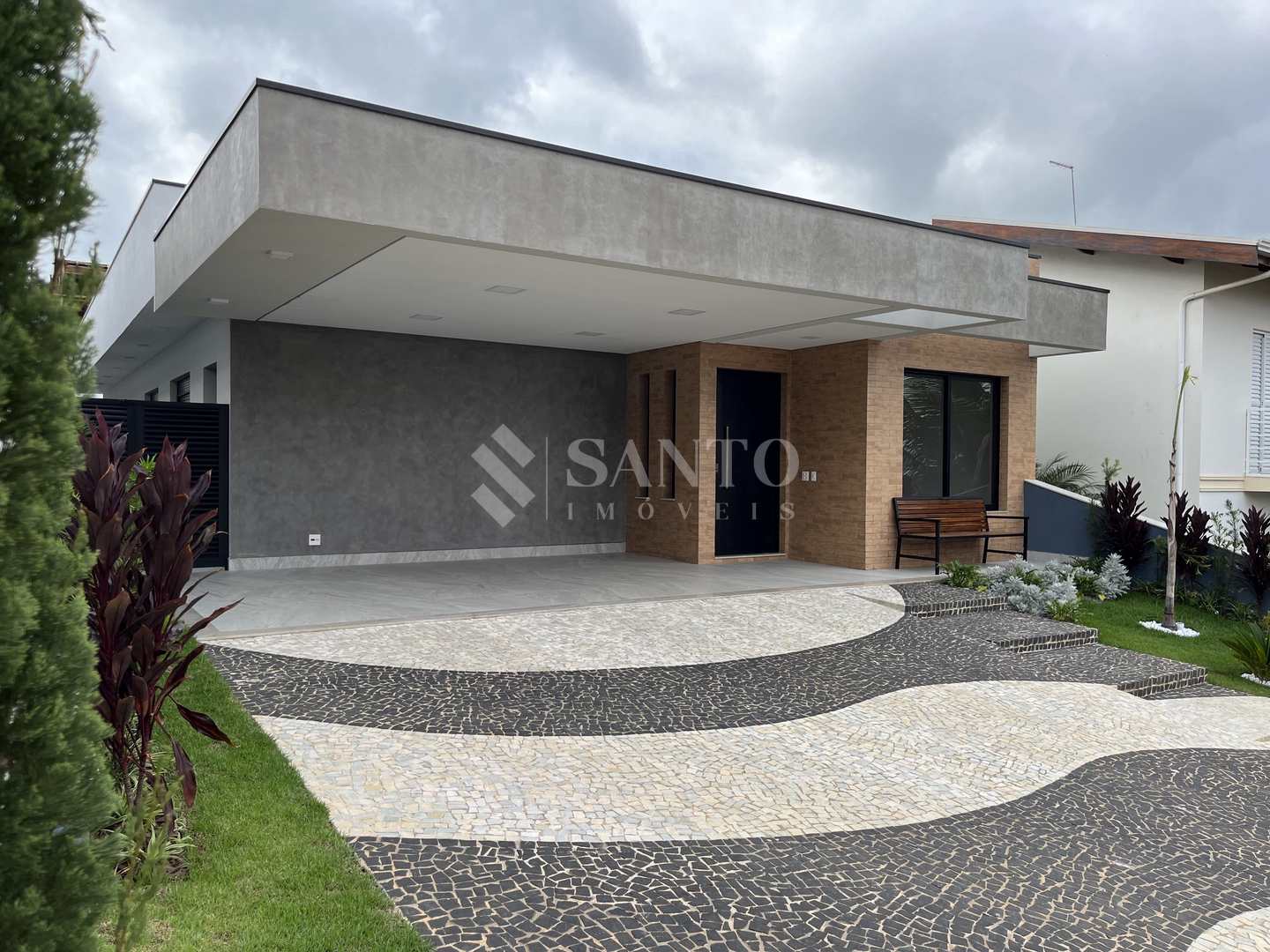 Casa de Condomínio à venda com 3 quartos, 200m² - Foto 2