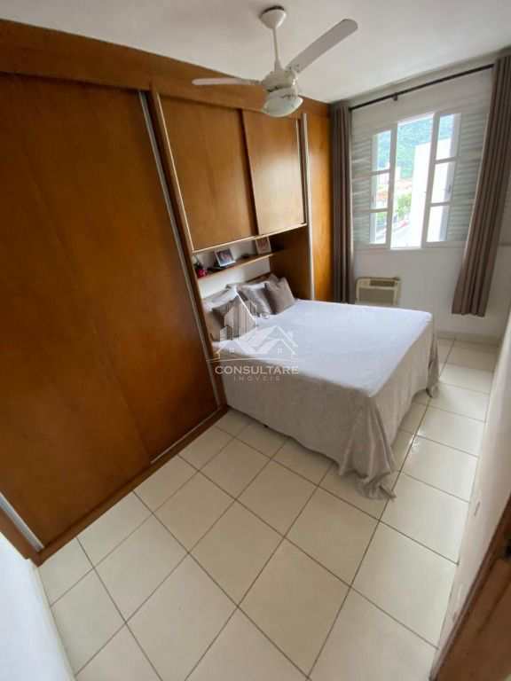 Apartamento à venda com 2 quartos, 70m² - Foto 9